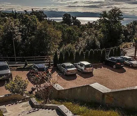 Διαμέρισμα Elza