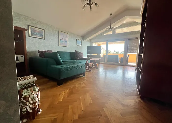 Elza Apartament
